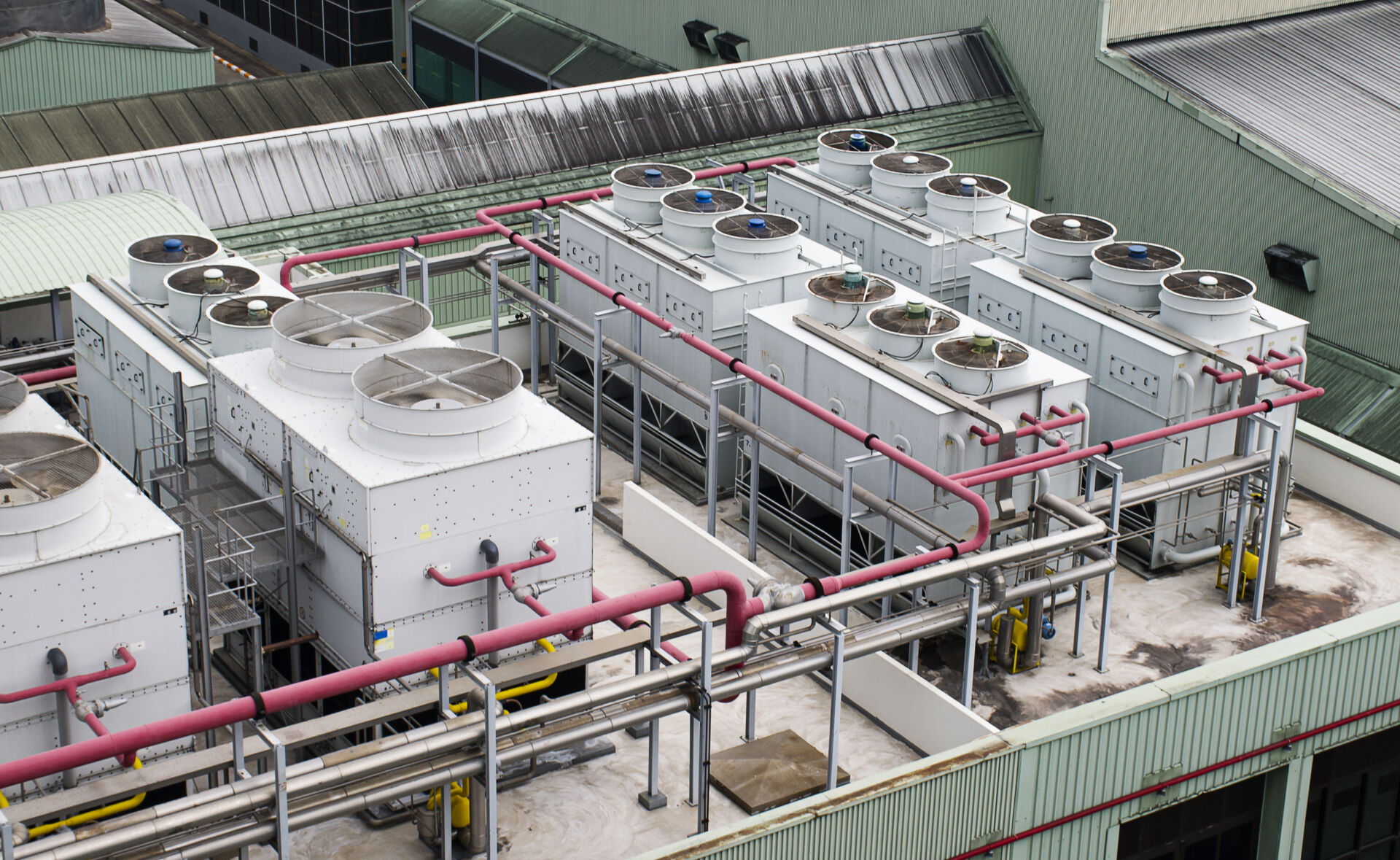 Cooling water tower on the roof of a company using Coldcase's services